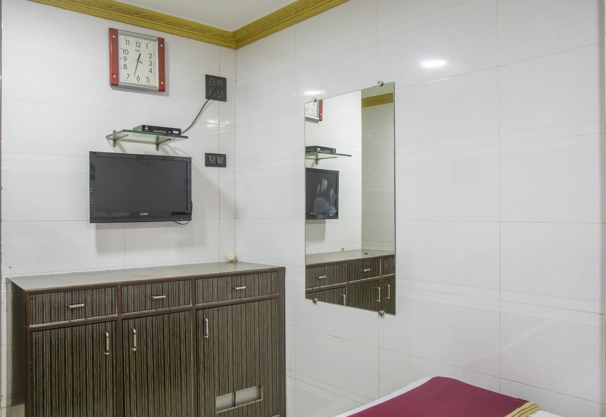 Relax Guest House Мумбай Екстериор снимка